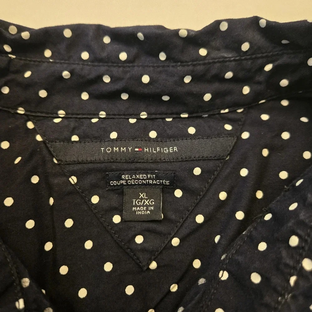Tommy Hilfiger Relaxed Fit Mem's Polka Dot button-down shirt size XL